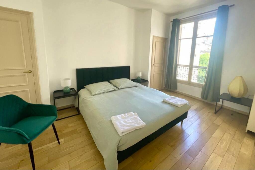 Gustave - Charming Eiffel Tower Appartement - باريس المظهر الخارجي الصورة