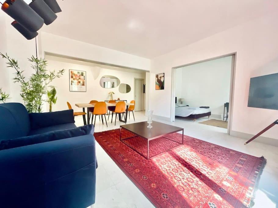 Gustave - Charming Eiffel Tower Appartement - باريس المظهر الخارجي الصورة