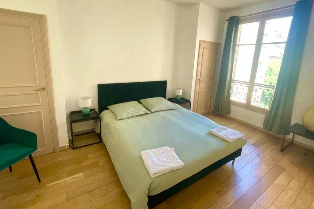 Gustave - Charming Eiffel Tower Appartement - باريس المظهر الخارجي الصورة