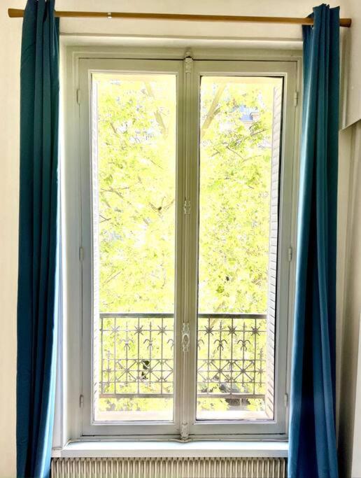 Gustave - Charming Eiffel Tower Appartement - باريس المظهر الخارجي الصورة